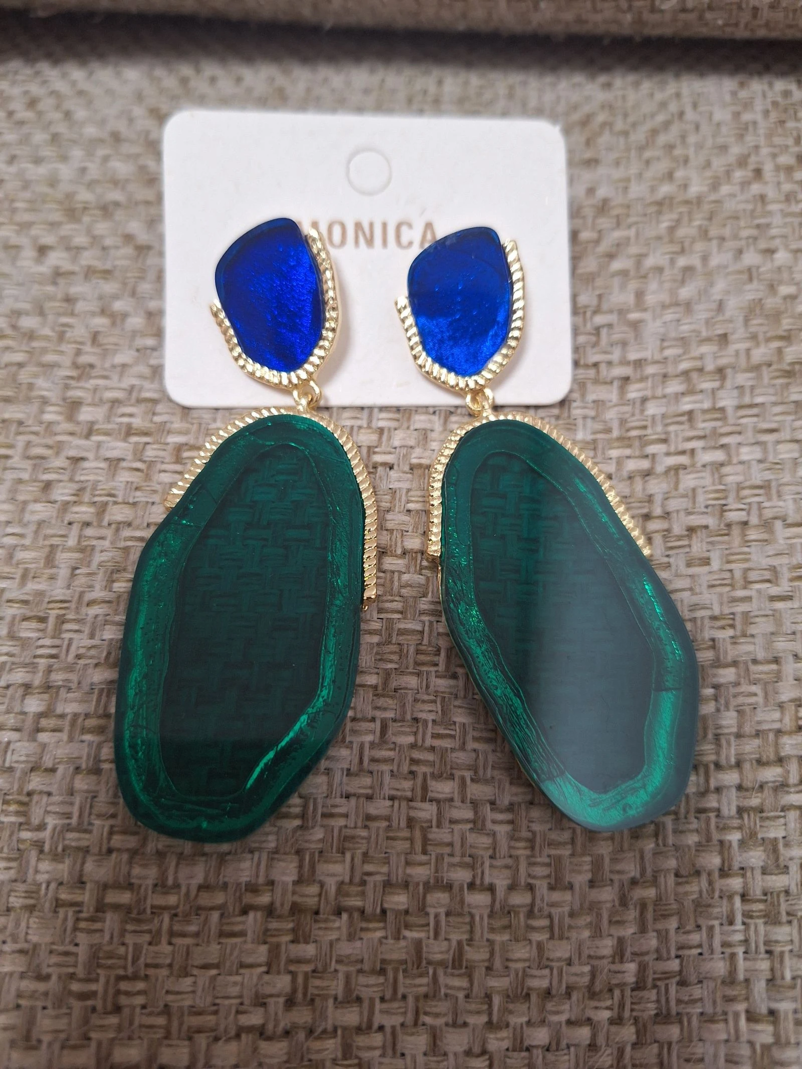 Pendientes largos verdes y azul klein efecto piedra | Dorados | Boho | Fiesta | Invitada